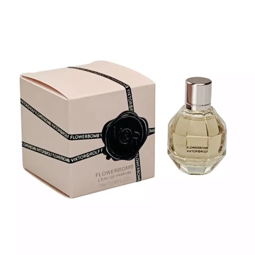 NEW Viktor & Rolf Flowerbomb EDP